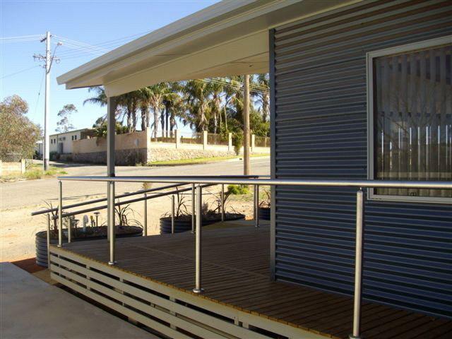 The Real Mccoy Holiday Accommodation Broken Hill Room photo